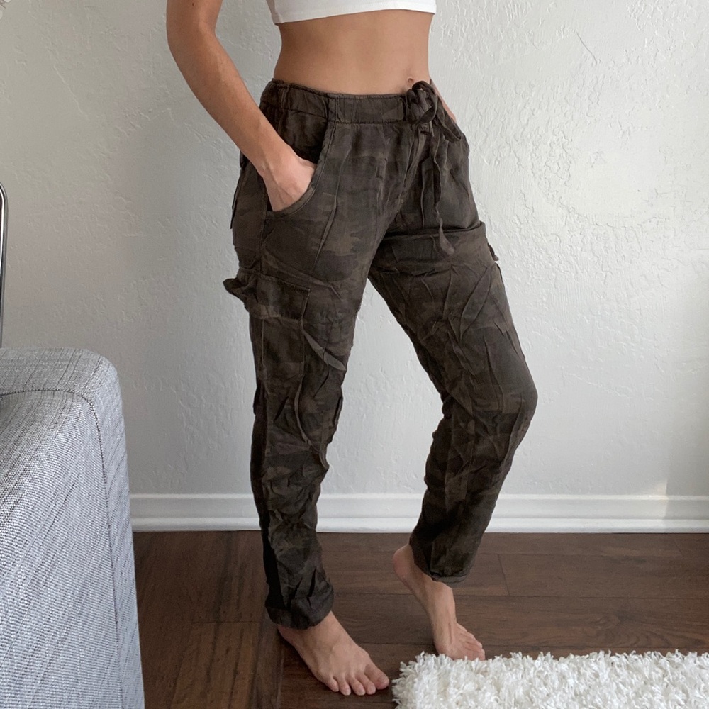 Sanctuary camo pants